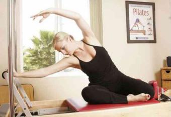 Exercitii pentru minte si trup. Yoga sau Pilates?